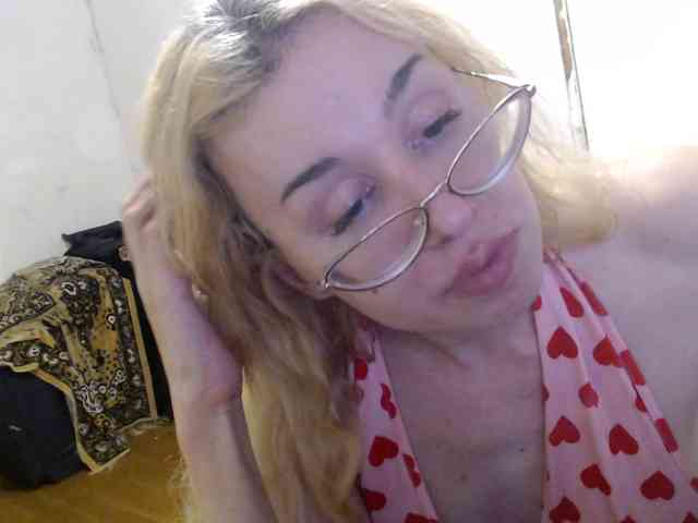 AlinaNichtigkeit Sex Cam Show