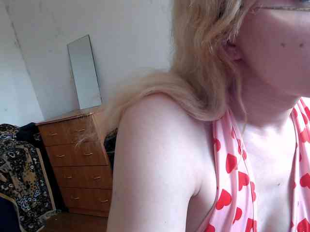 AlinaNichtigkeit Sex Cam Show