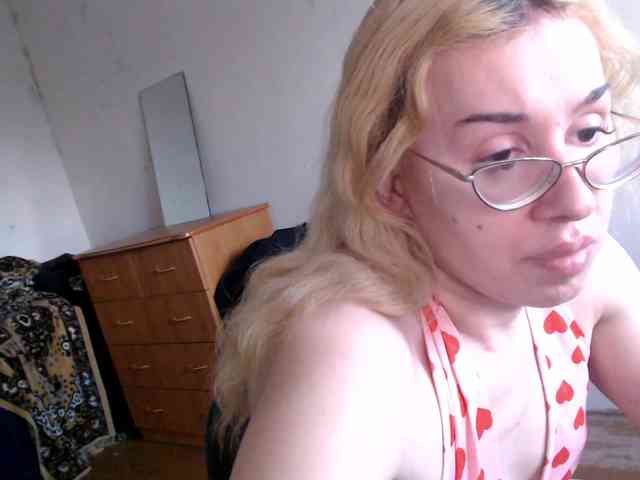 AlinaNichtigkeit Sex Cam Show