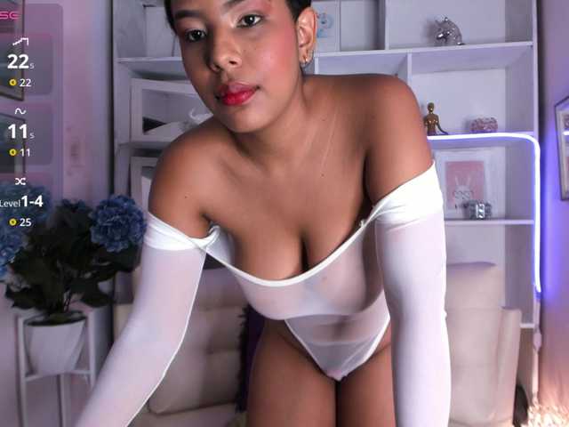 Irinaf live cam on BongaCams
