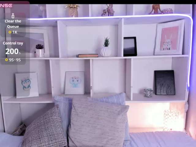 Irinaf live cam on BongaCams