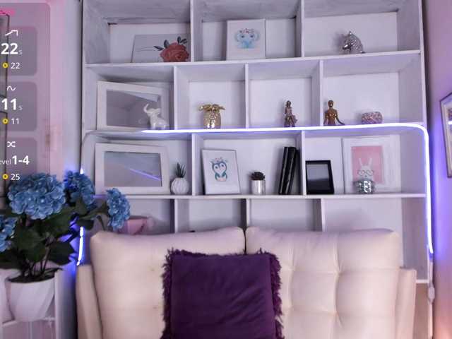 Irinaf live cam on BongaCams