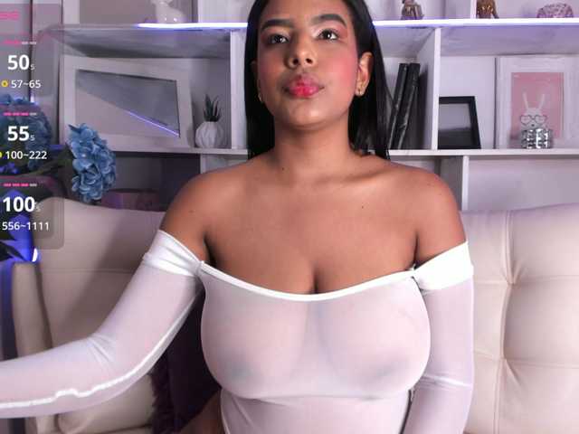 Irinaf live cam on BongaCams