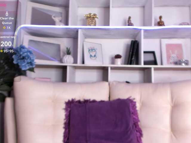 Irinaf live cam on BongaCams