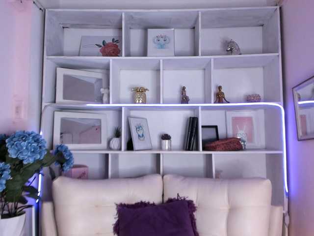 Irinaf live cam
