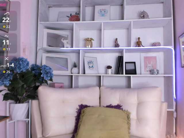 Irinaf live cam on BongaCams
