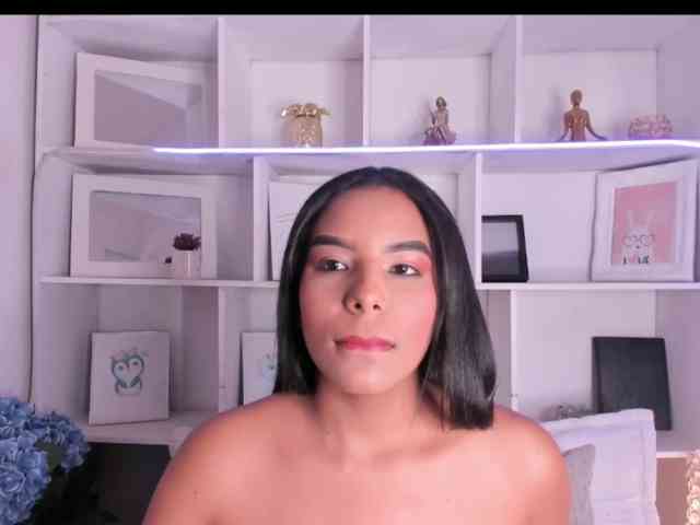 Modelo: Irinaf