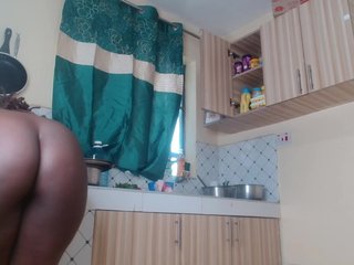 Tasty-Tamara Porn Show