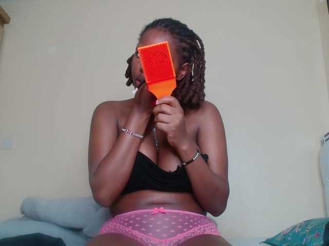 Tasty-Tamara live cam on BongaCams
