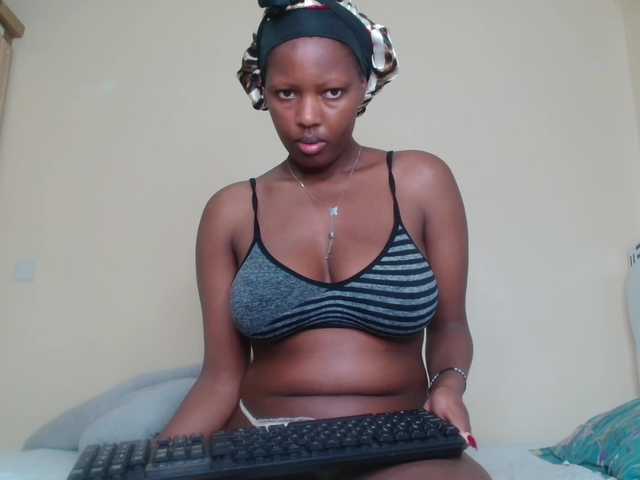 Tasty-Tamara live cam on BongaCams