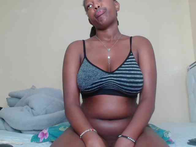 Tasty-Tamara webcam