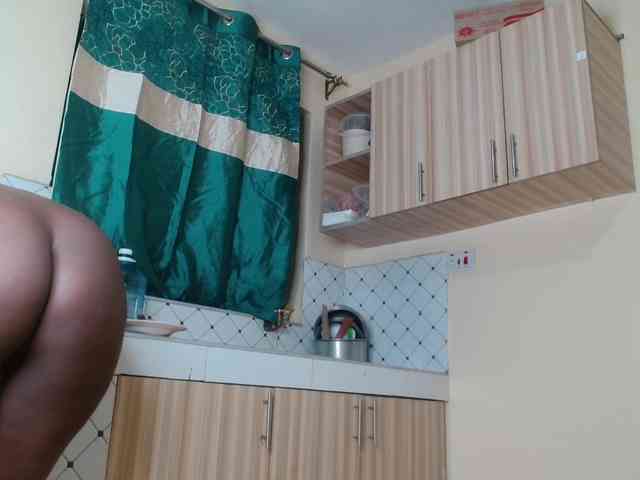 Tasty-Tamara webcam