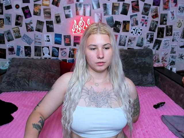 Ulya11Cutex live cam on BongaCams