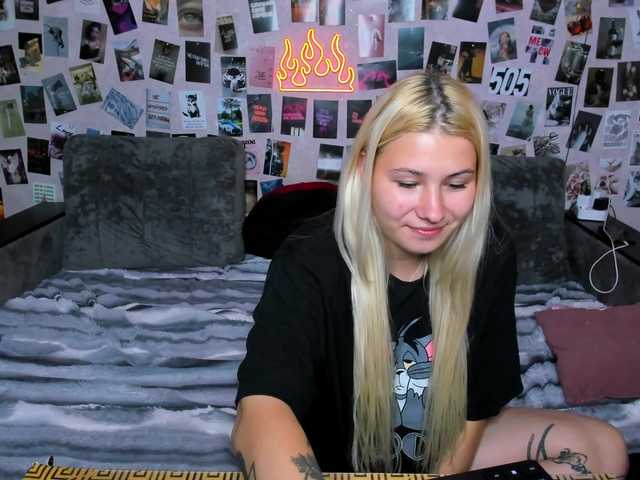 Ulya11Cutex live cam on BongaCams