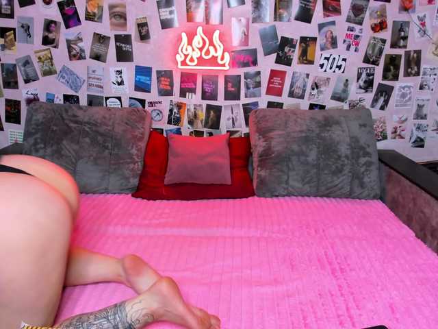 Ulya11Cutex live cam on BongaCams
