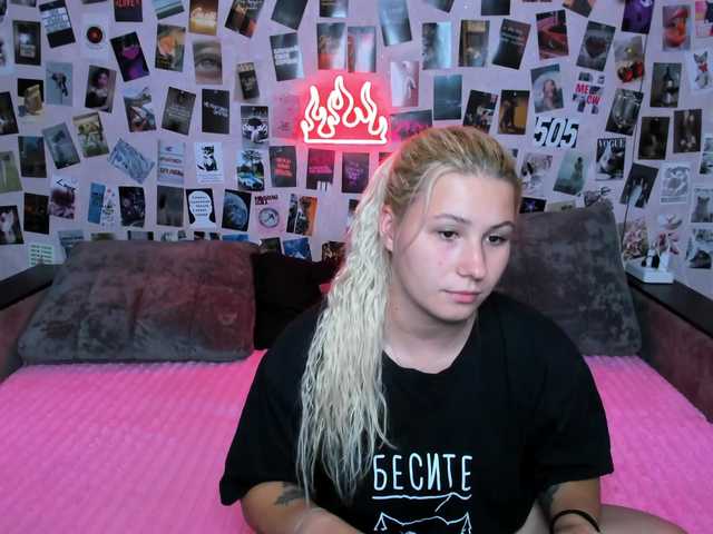 Ulya11Cutex live cam on BongaCams