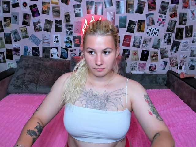 Ulya11Cutex live cam on BongaCams