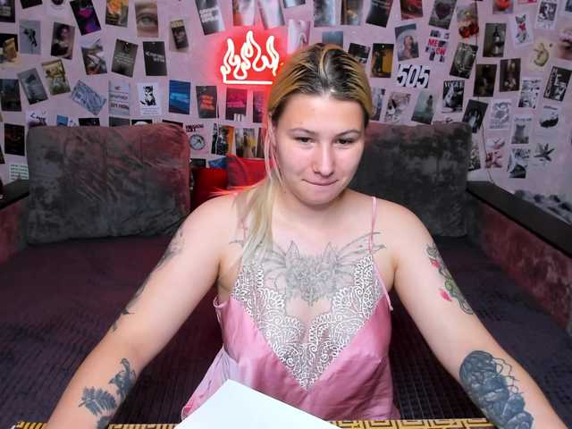 Ulya11Cutex live cam on BongaCams