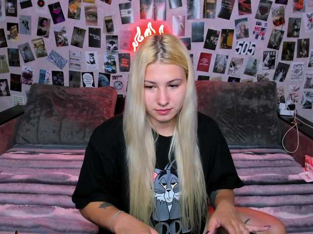 Ulya11Cutex live cam on BongaCams