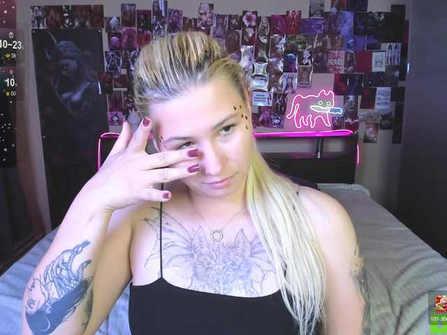 Ulya11Cutex live webcam show