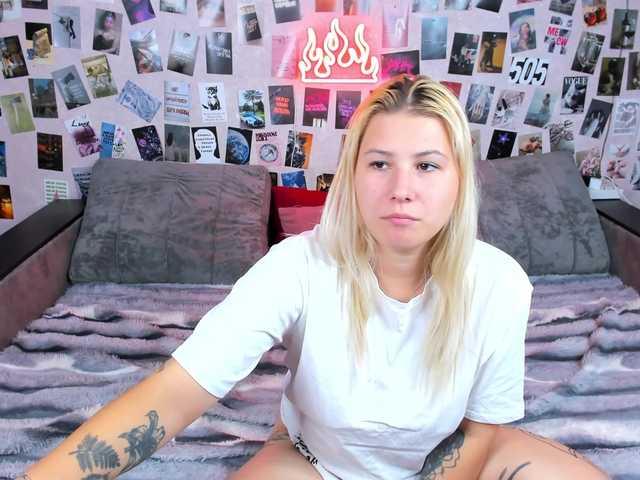 Ulya11Cutex live cam on BongaCams