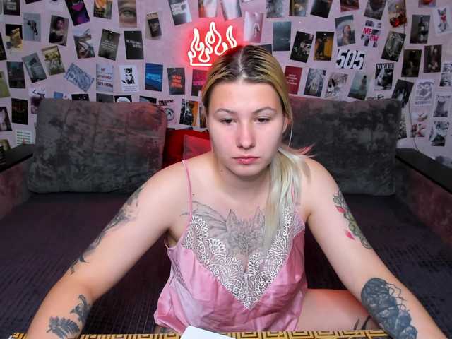 Ulya11Cutex live cam on BongaCams