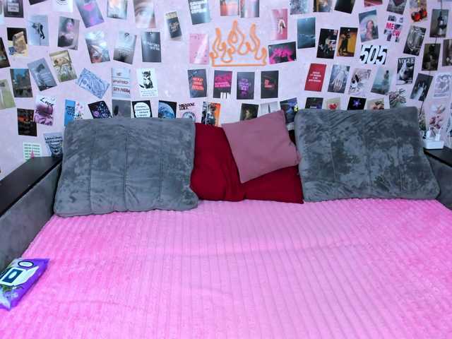 Ulya11Cutex live cam on BongaCams