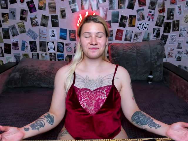 Ulya11Cutex live cam on BongaCams