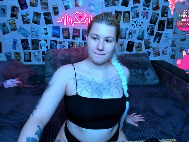 Ulya11Cutex's BongaCams show and profile