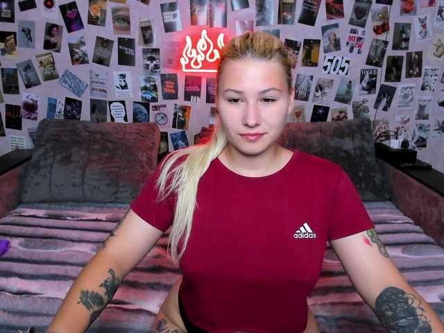 Ulya11Cutex live webcam show