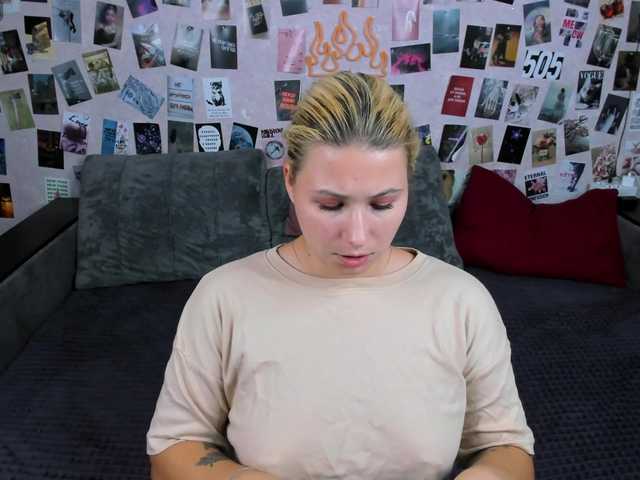 Ulya11Cutex live cam on BongaCams