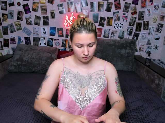 Ulya11Cutex live cam on BongaCams