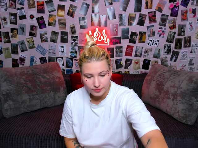 Ulya11Cutex live cam on BongaCams