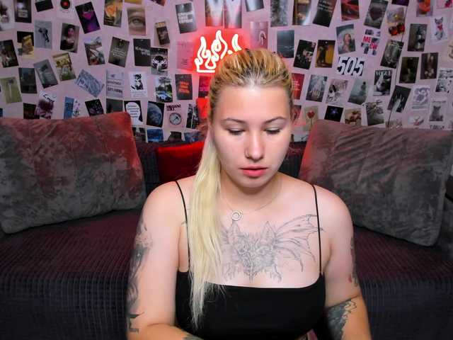 Ulya11Cutex live cam on BongaCams
