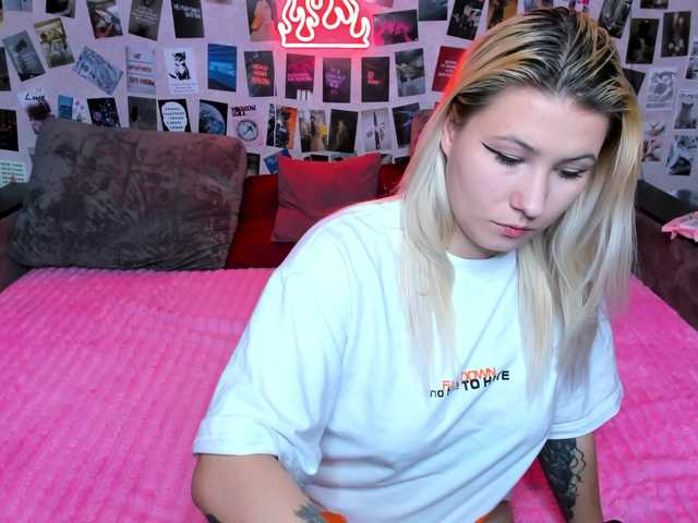 Ulya11Cutex live cam on BongaCams