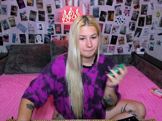 Ulya11Cutex live cam on BongaCams