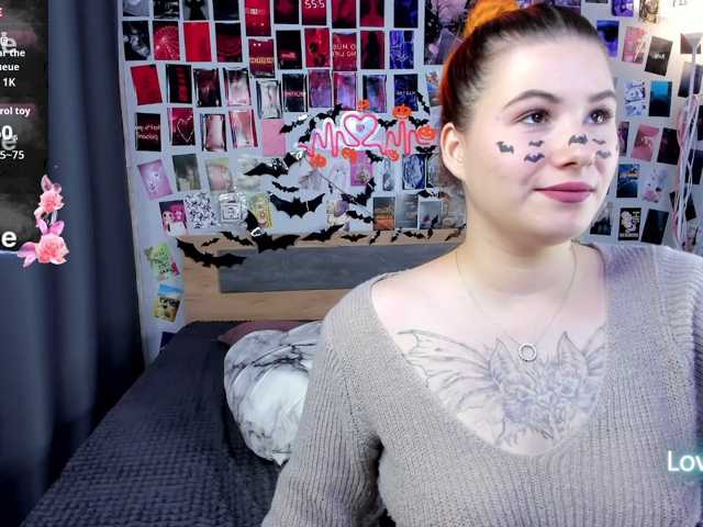 Ulya11Cutex live cam on BongaCams