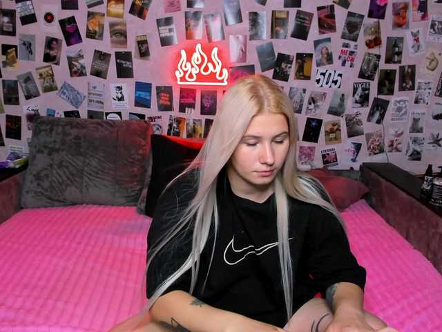 Ulya11Cutex live cam on BongaCams