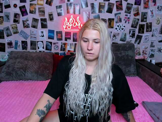 Ulya11Cutex live cam on BongaCams