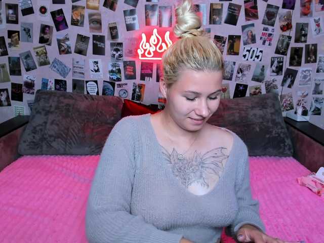 Ulya11Cutex live cam on BongaCams