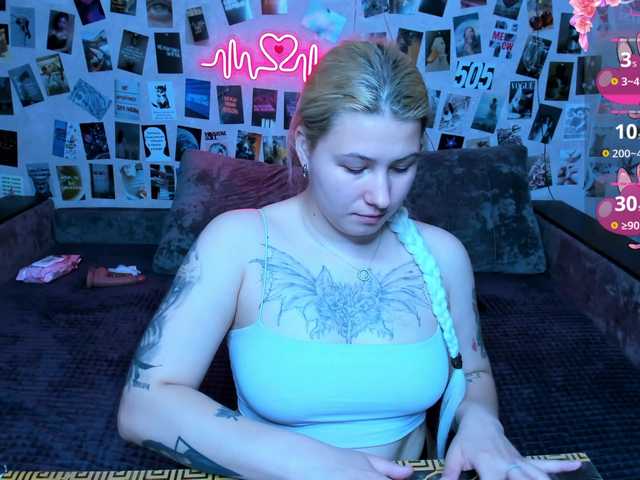 Ulya11Cutex's BongaCams show and profile