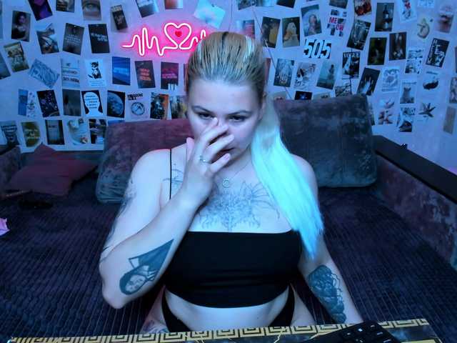 Ulya11Cutex's BongaCams show and profile