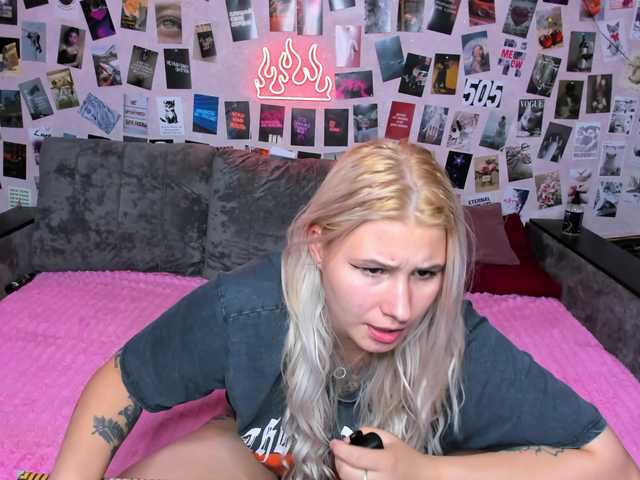 Ulya11Cutex live cam on BongaCams