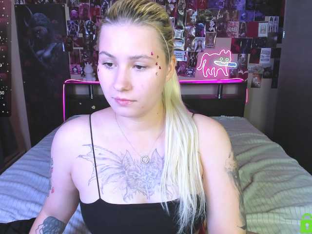 Ulya11Cutex live webcam show