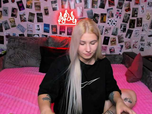 Ulya11Cutex live cam on BongaCams