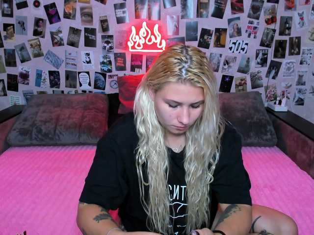 Ulya11Cutex live cam on BongaCams