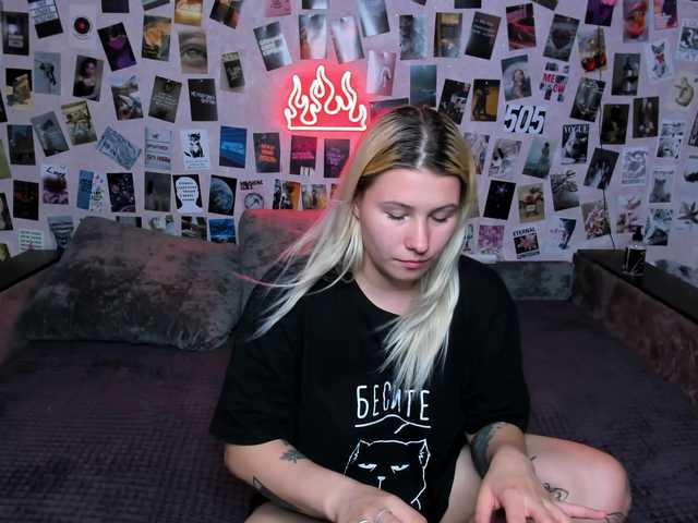 Ulya11Cutex live cam on BongaCams