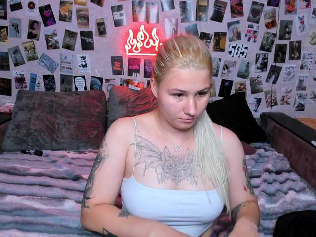 Ulya11Cutex live cam on BongaCams