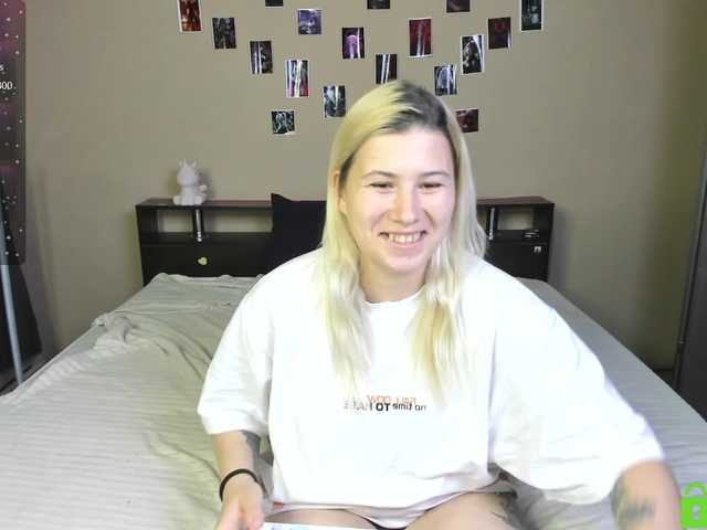 Ulya11Cutex live cam on BongaCams