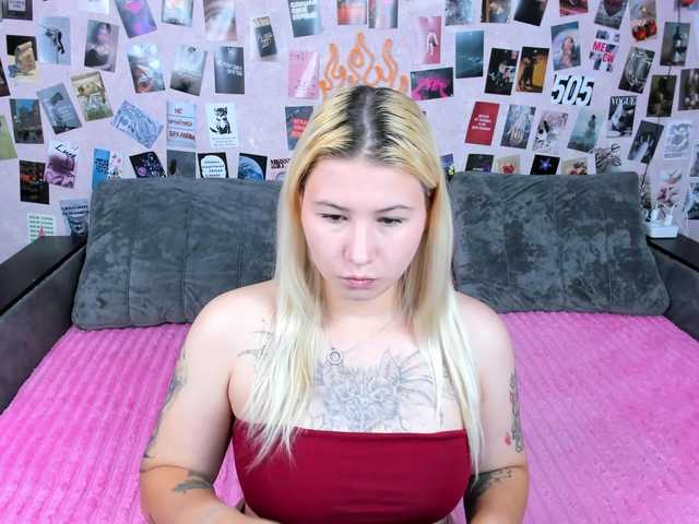 Ulya11Cutex live cam on BongaCams